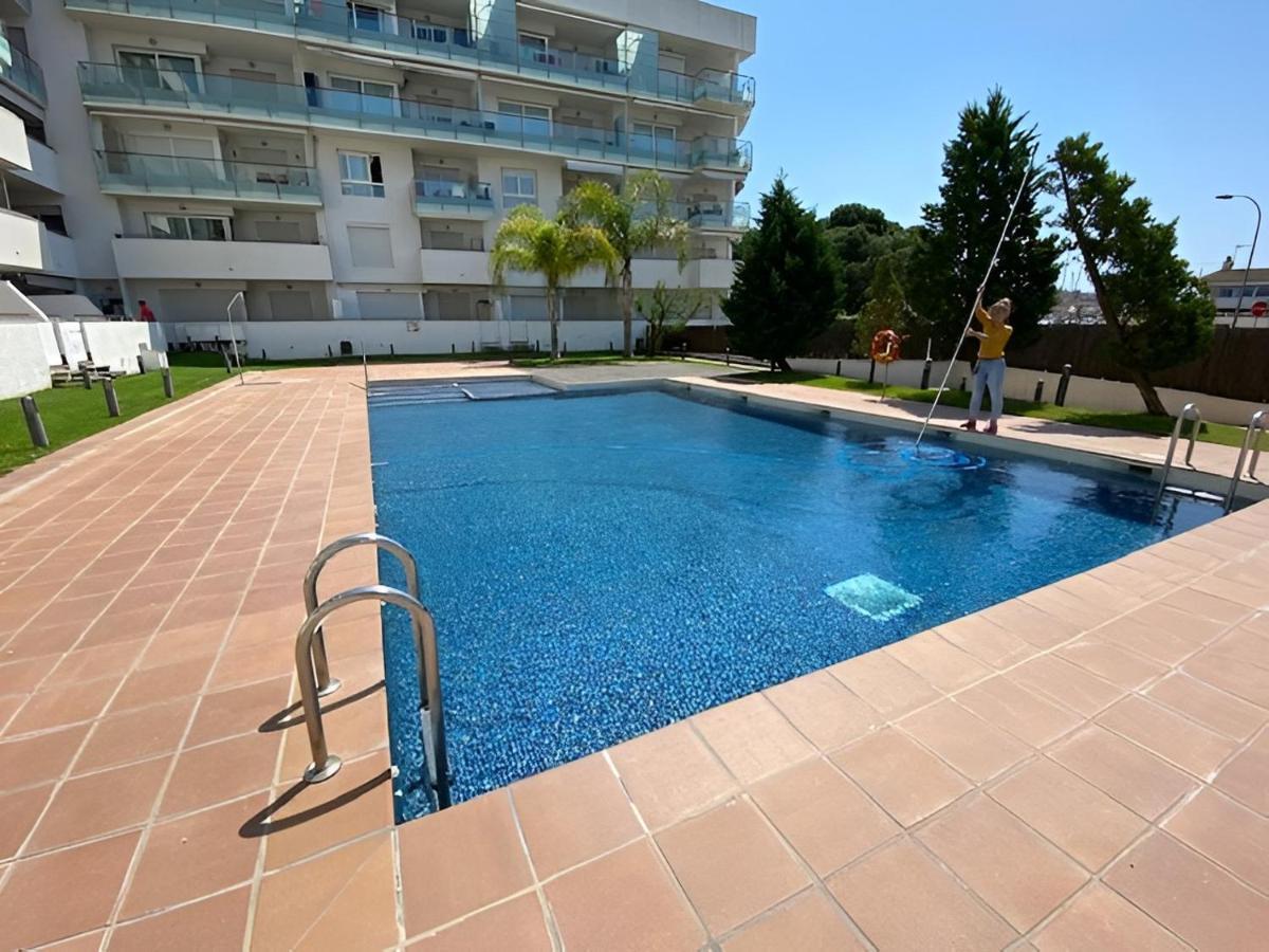 Superbe Appartement Renove, Residence Avec Piscine โรเซส ภายนอก รูปภาพ